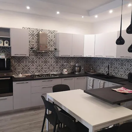 Casa Gurys Apartment *