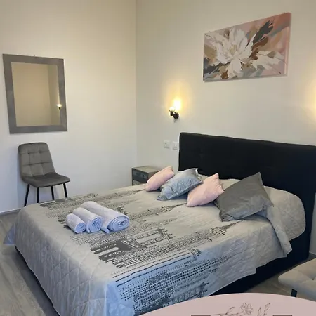 Apartment Casa Gurys *