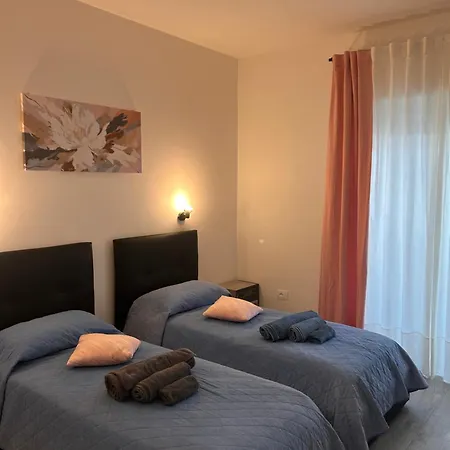 Apartment Casa Gurys *